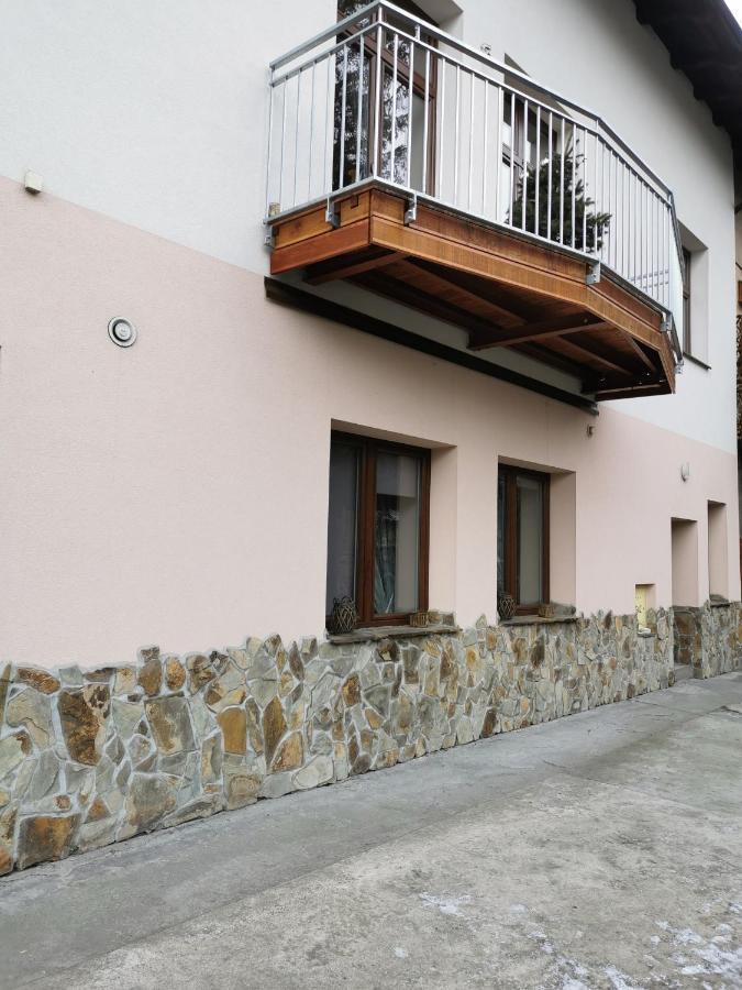 Apartament Rodzinny Nowy Targ Exteriör bild